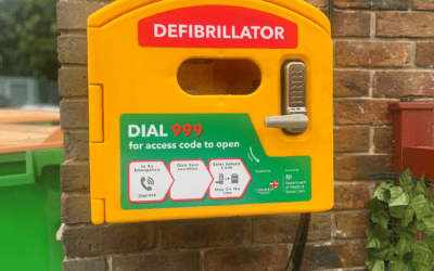 A life- saving defibrillator for Hextable!